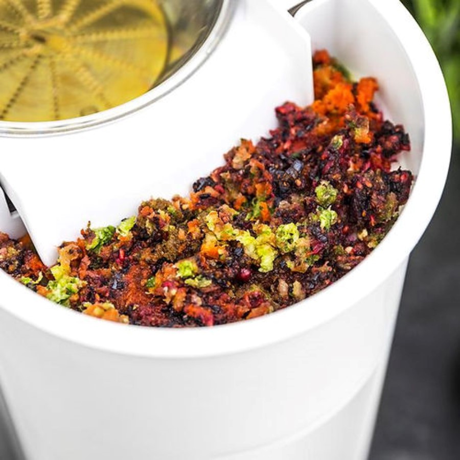 additioanl image for  Cecotec Juicer Strong Titanium 19000 