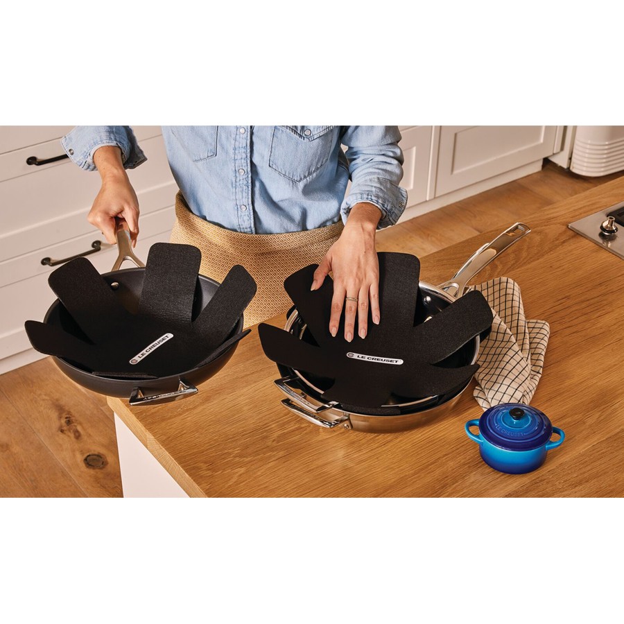 additioanl image for  Le Creuset Set of 3 Pan Protector Flame 