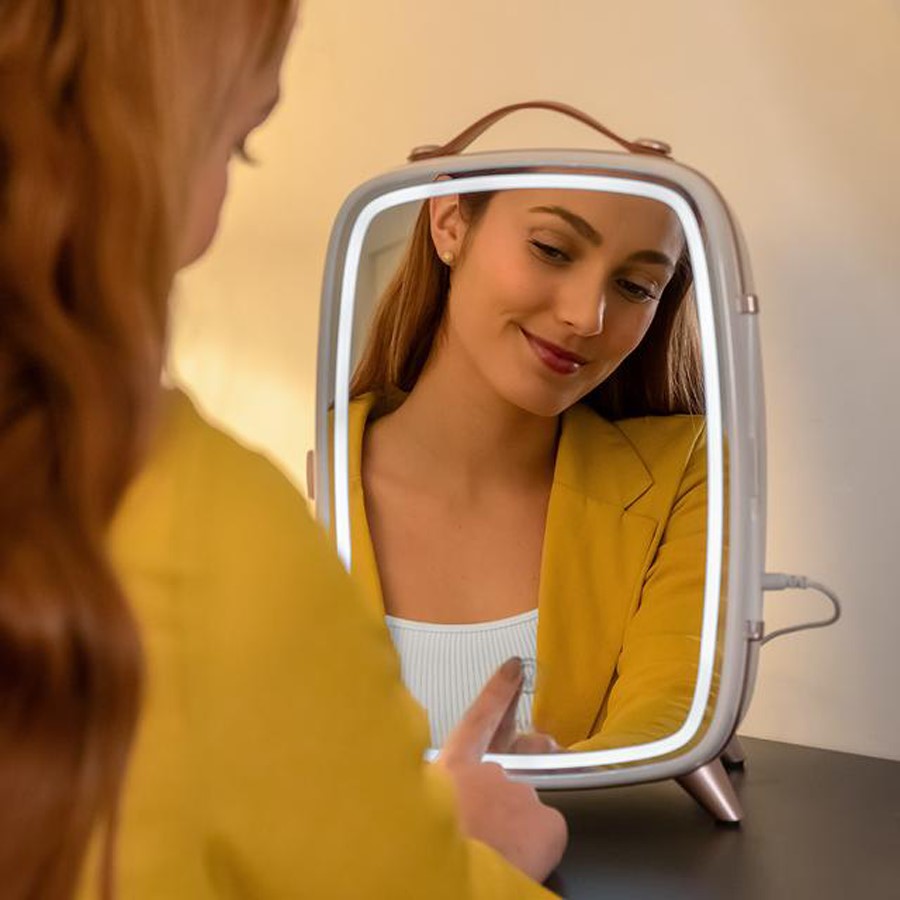 additioanl image for  Cecotec Cooling Beauty Mirror 6L 