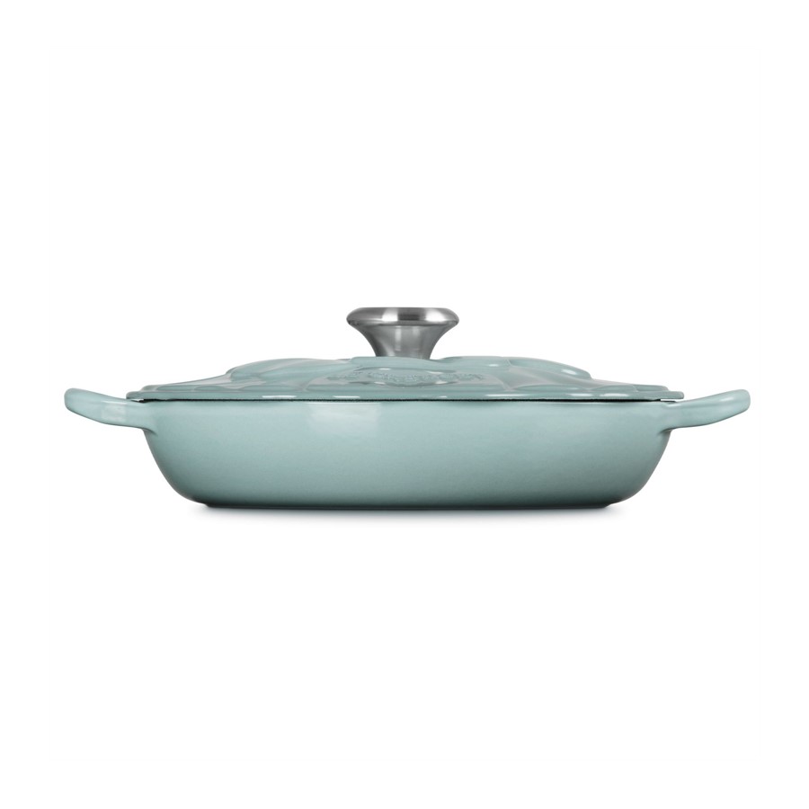 additioanl image for  Le Creuset Petal Low Cass. Sea Salt 26cm 