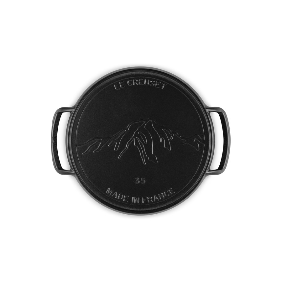 additioanl image for  Le Creuset Round Pizza Pan M/Black 35 cm 