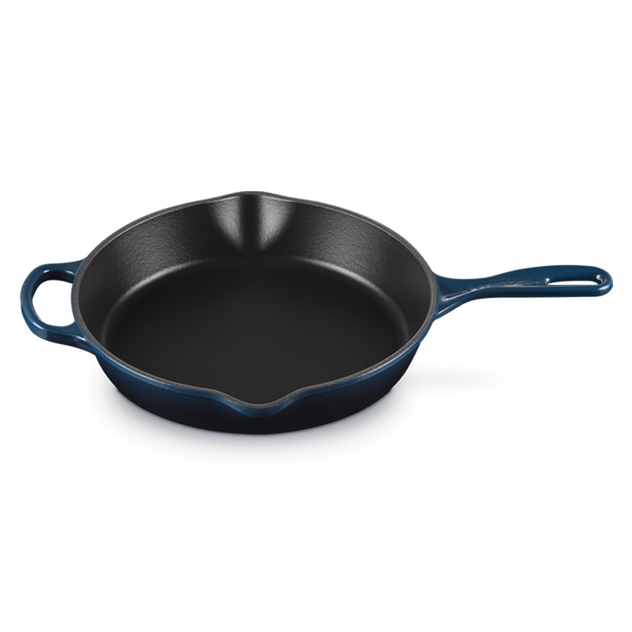 additioanl image for  Le Creuset Round Deep Skillet Nuit 26 cm 