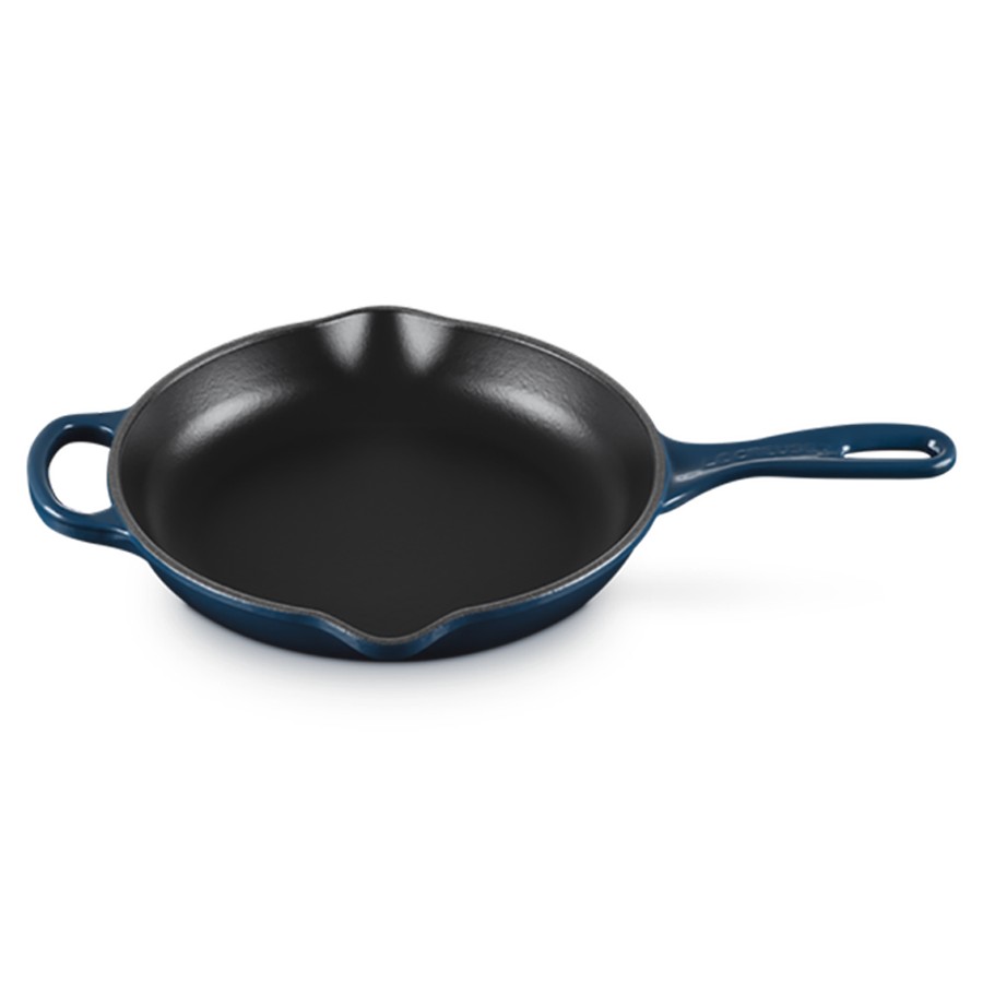 additioanl image for  Le Creuset Round Skillet Nuit 23 cm 