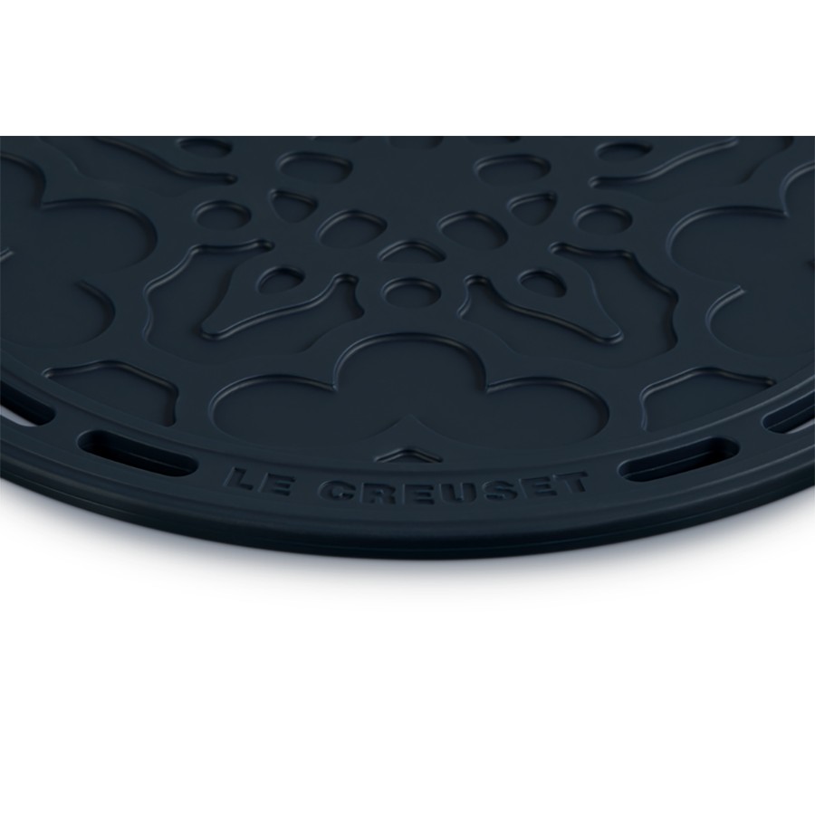 additioanl image for  Le Creuset French Trivet Nuit 20 cm 