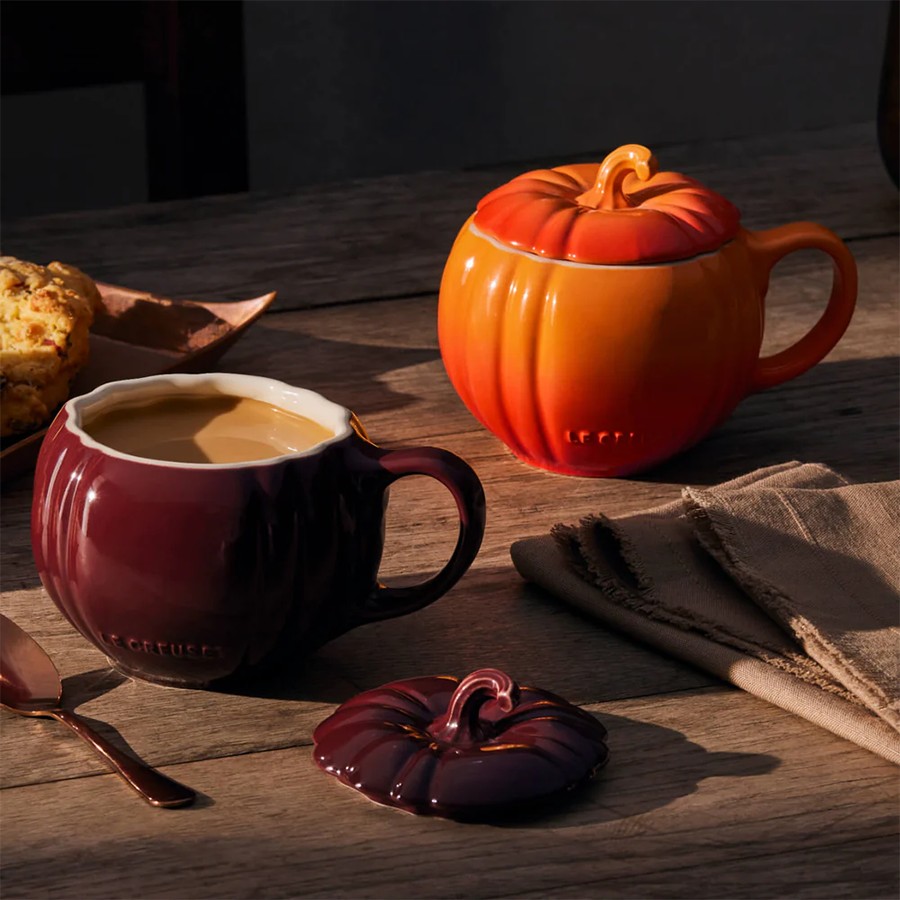 additioanl image for  Le Creuset Pumpkin Mug+Lid Garnet 400ml 