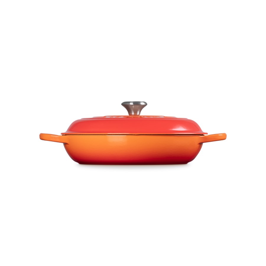 additioanl image for  Le Creuset Shallow Casserole Flame 26 cm 