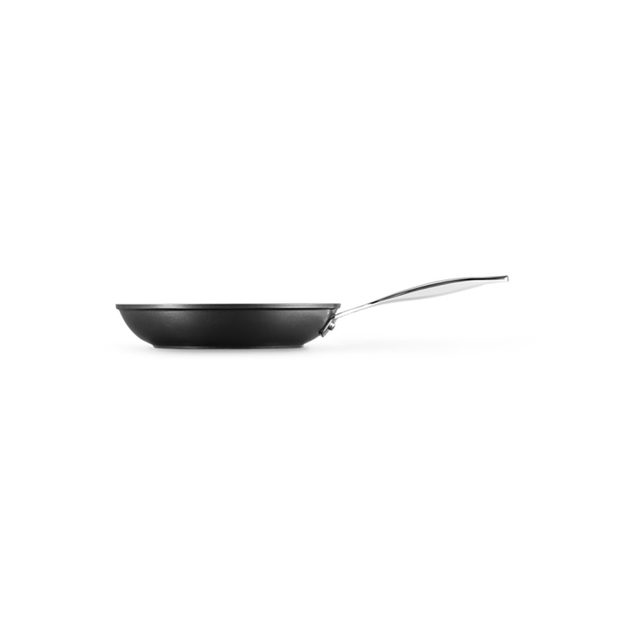 additioanl image for  Le Creuset Low Frying Pan Black 20 cm 