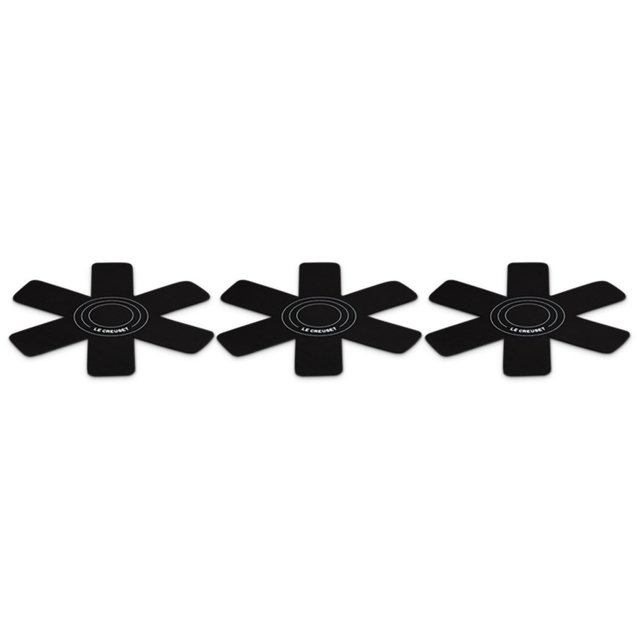 additioanl image for  Le Creuset Set of 3 Pan Protector Black 