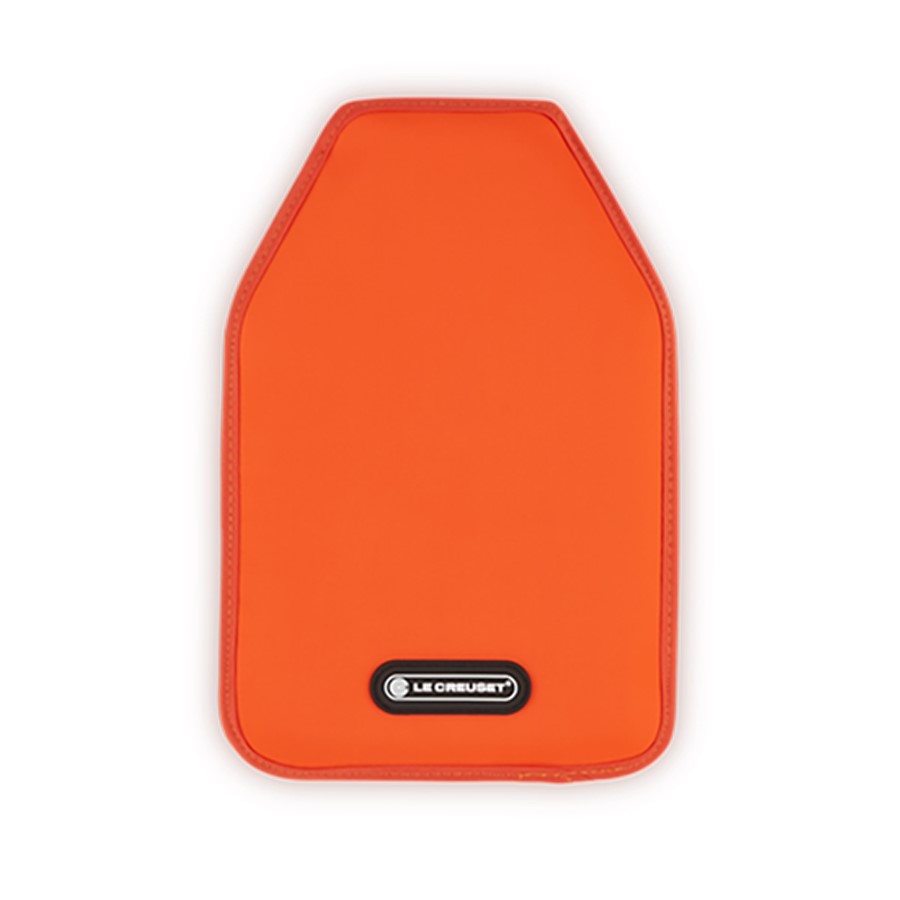 additioanl image for  Le Creuset Cooler Sleeve Ice Pack WA-12 