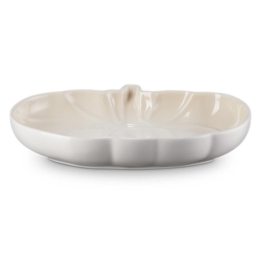 additioanl image for  Le Creuset Pumpkin Dish Meringue 24 cm 