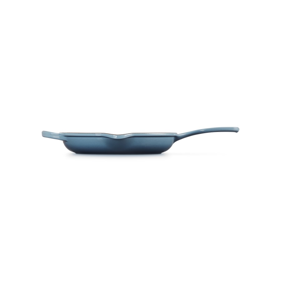 additioanl image for  Le Creuset Round Skillet Chambray 23 cm 