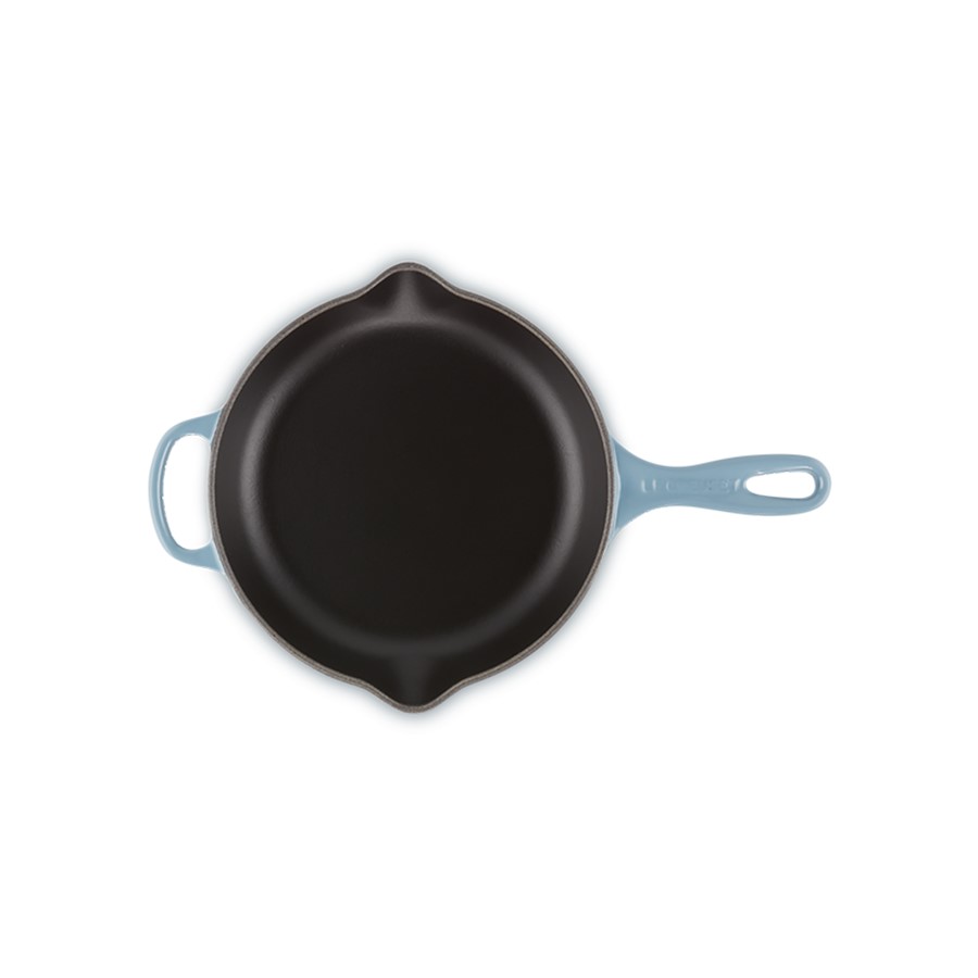 additioanl image for  Le Creuset Round Skillet Chambray 23 cm 