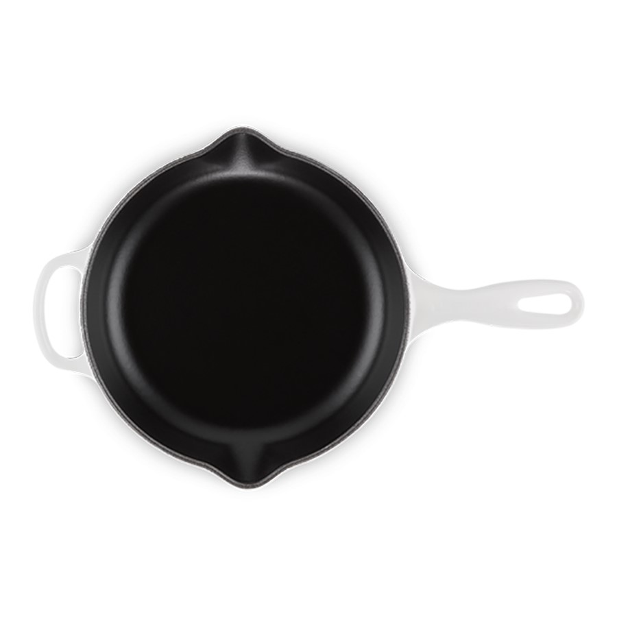 additioanl image for  Le Creuset Round Skillet White 23 cm 