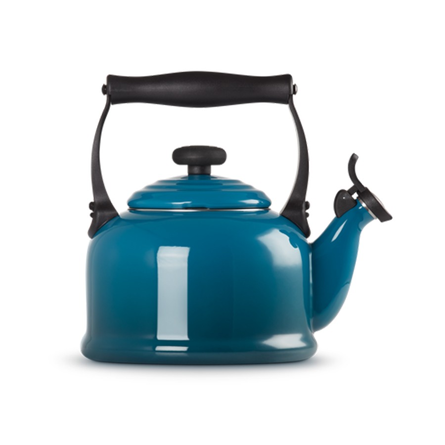 product image Le Creuset Trad. Kettle Deep Teal 2.1 L 