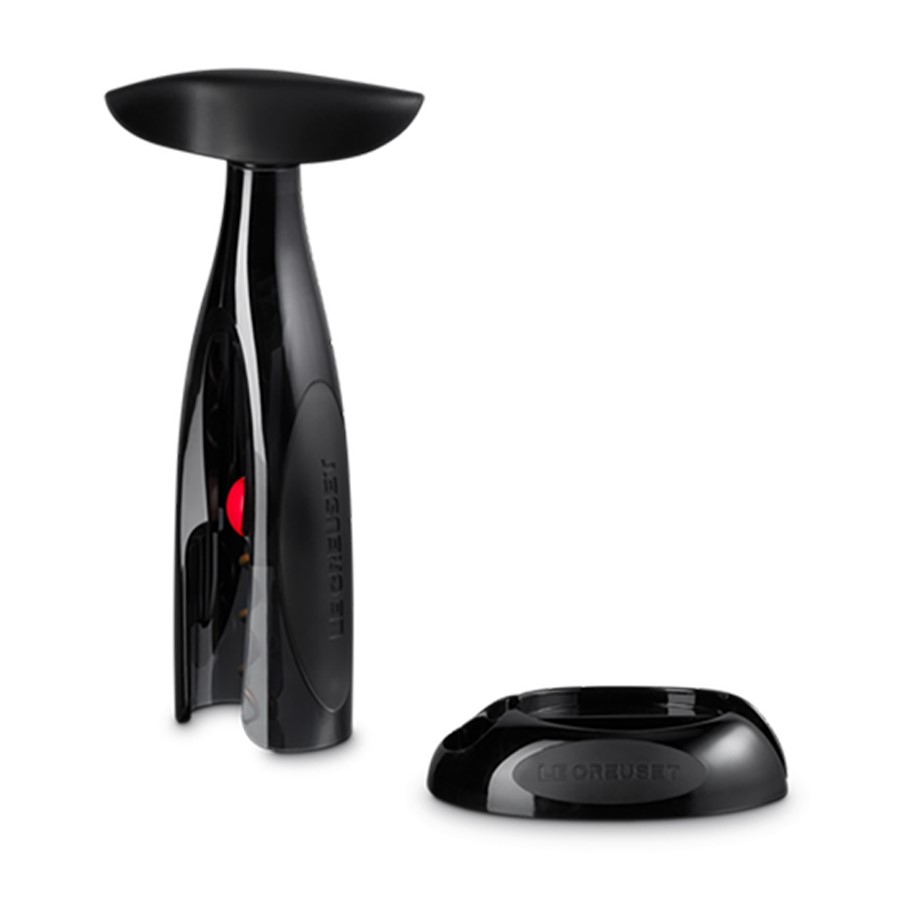 product image Le Creuset Table Gift Set Foil Cutter 