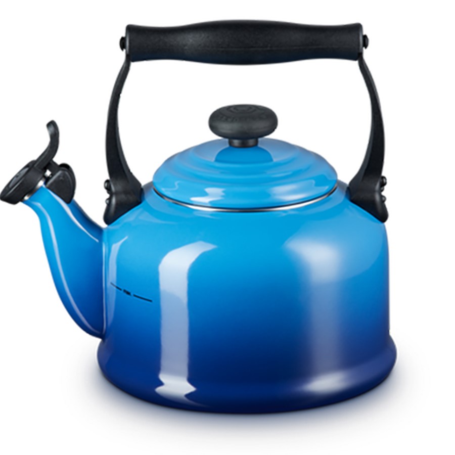 product image Le Creuset Trad. Kettle Azure Blue 2.1 L 